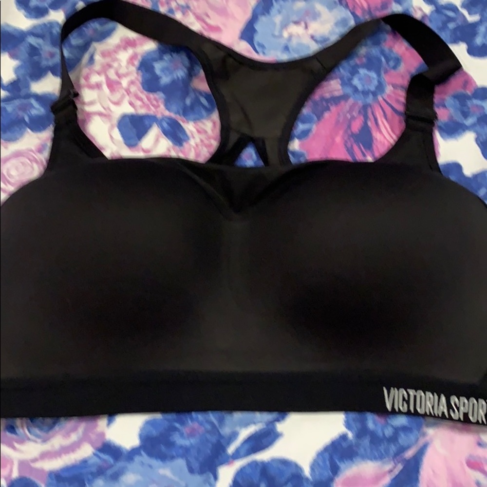 Victoria’s Secret sports bra black 38C